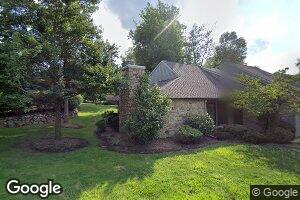 33 Stonegate Dr, Roseland, NJ 07068