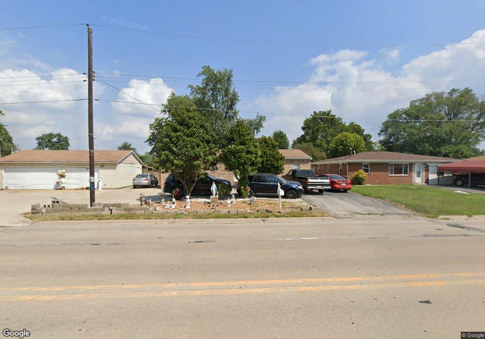 3200 Fairmont Ave, Collinsville, IL 62234 - photo 1