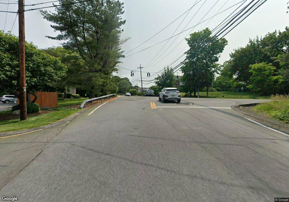 8 E Lawerence Park Dr unit 10, Orangetown, NY 10968 - photo 1