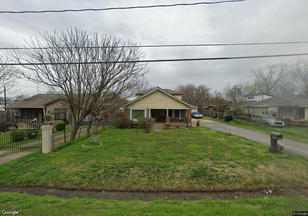 1001 Apache St, Houston, TX 77022 - photo 1