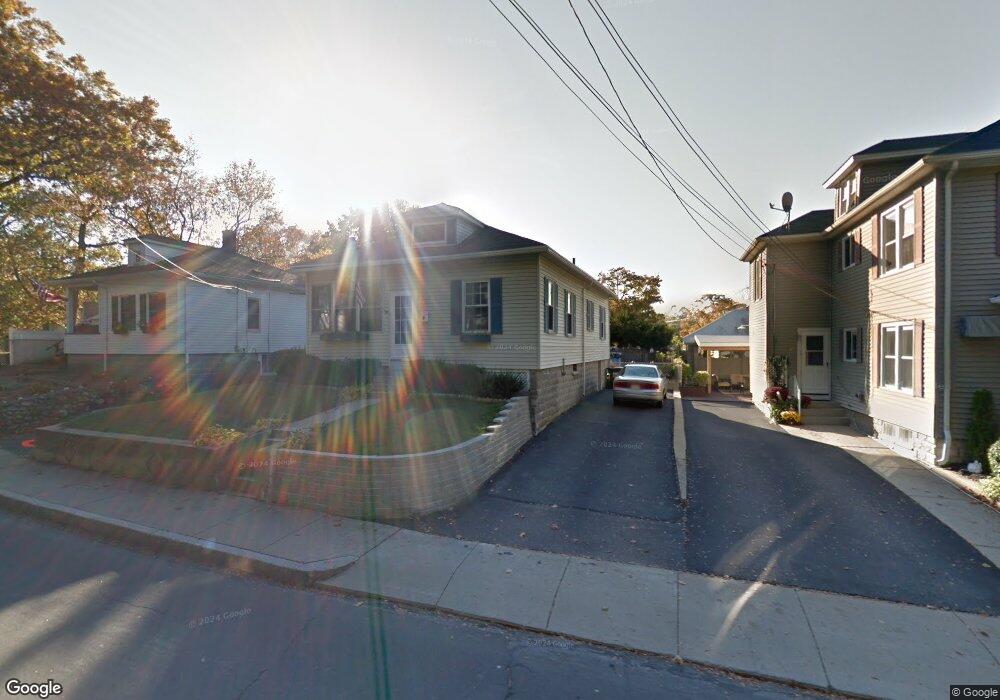 56 Oak St, Uxbridge, MA 01569 - photo 1