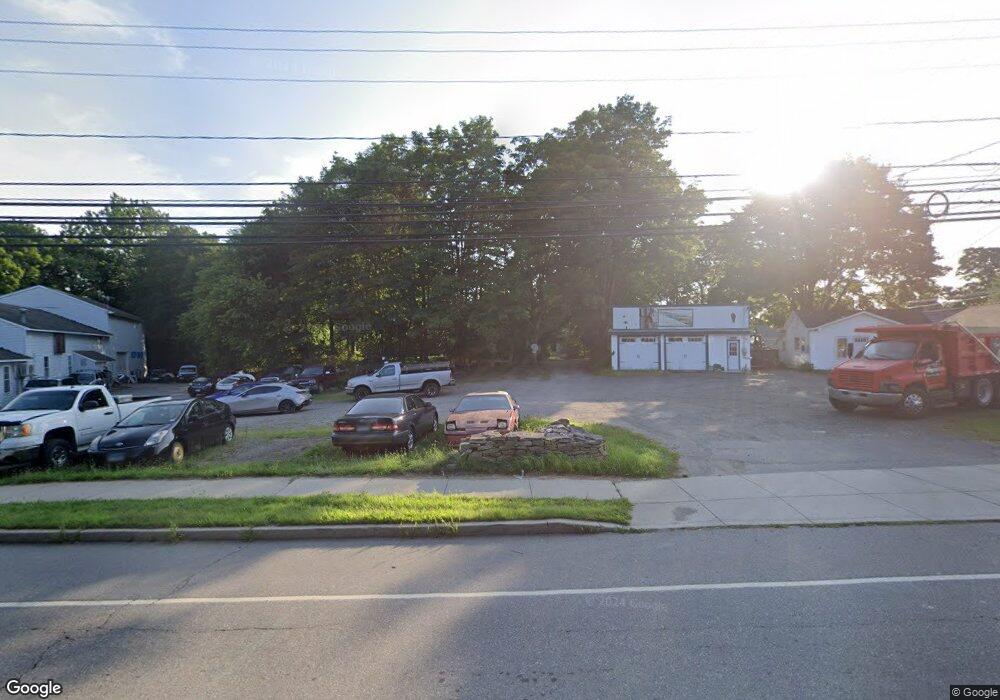 685 Norwich Rd unit 689, Plainfield, CT 06374 - photo 1