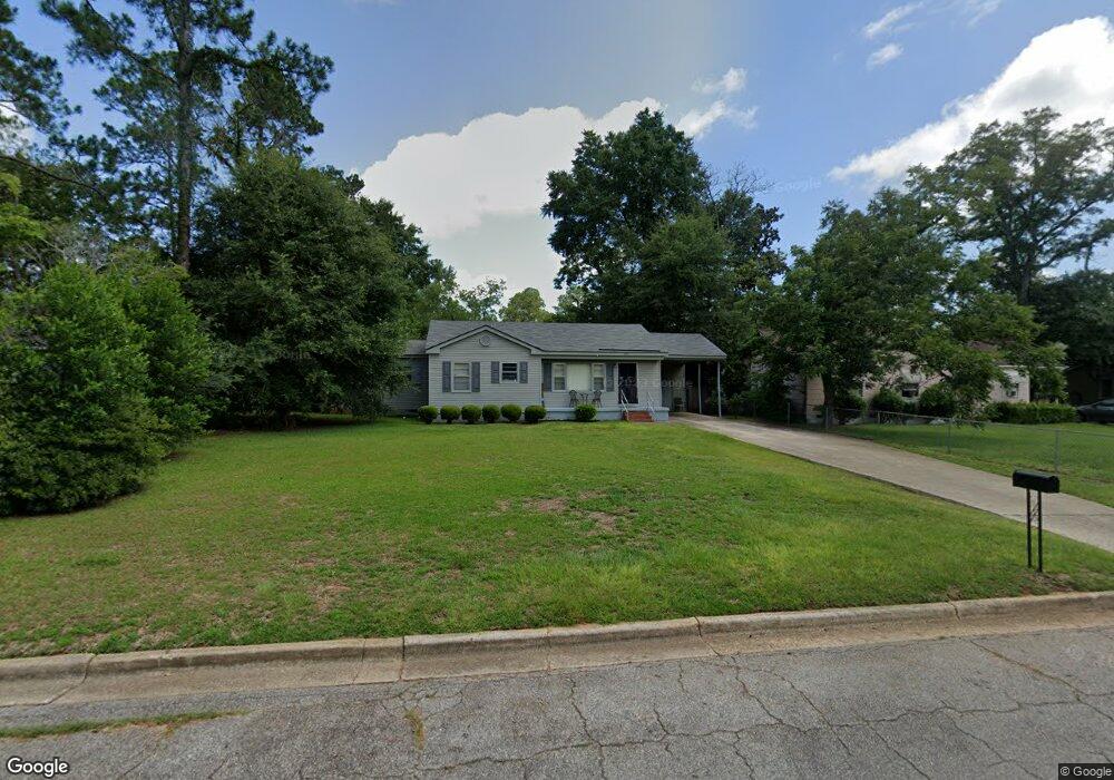 1909 W Highland Ave, Albany, GA 31707 - photo 1