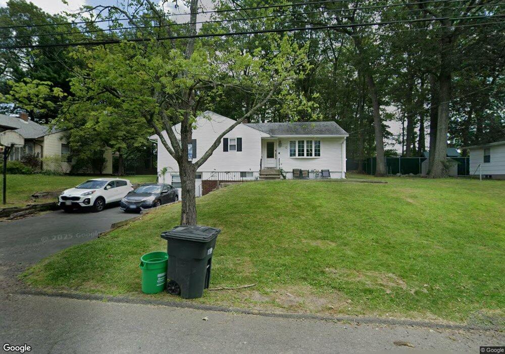 7 Roberts Rd, Monsey, NY 10952 - photo 1