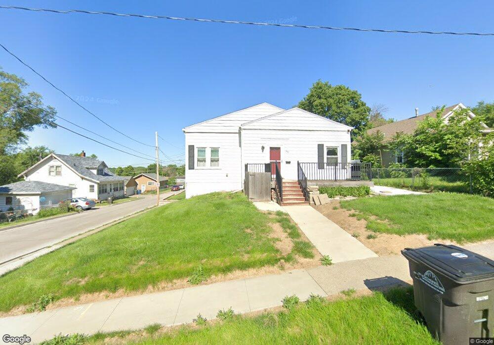 3102 4th St, Des Moines, IA 50313 - photo 1