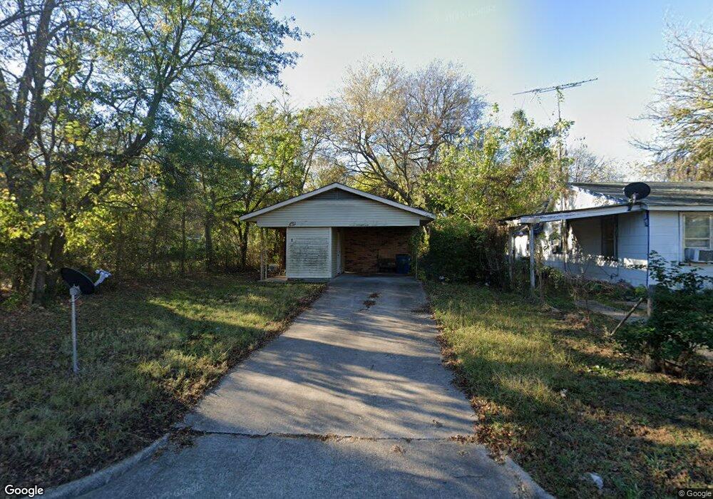 8 W Apache Ave, McAlester, OK 74501 - photo 1