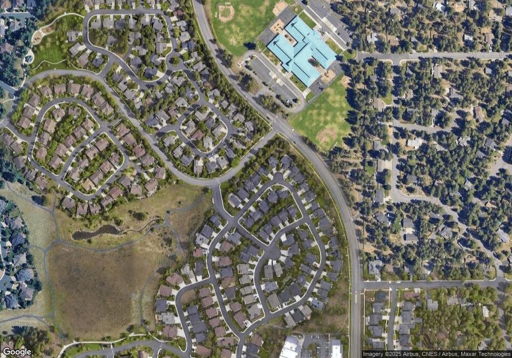 60938 Garrison Dr, Bend, OR 97702 - photo 1