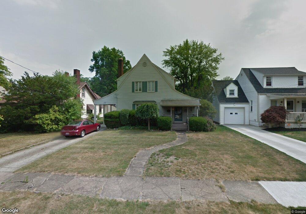 152 Como St, Struthers, OH 44471 - photo 1