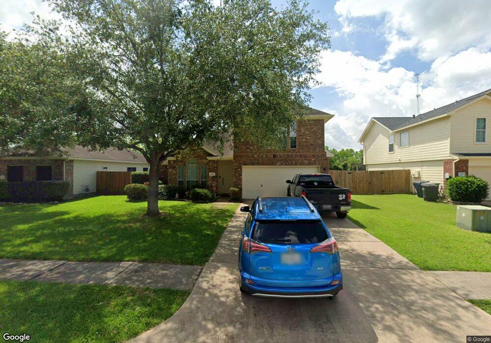 1422 Barras St, Alvin, TX 77511 - photo 1