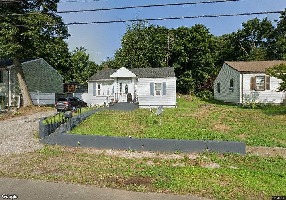 399 Jennings Ave, Bridgeport, CT 06610 - photo 1