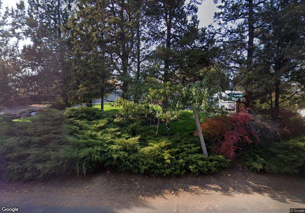 61769 Fargo Ln, Bend, OR 97702 - photo 1