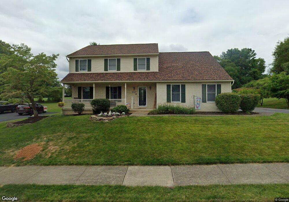 4559 Cairo Dr, Whitehall, PA 18052 - photo 1