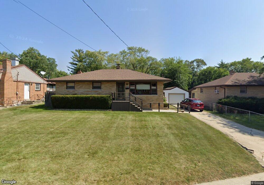 25 Whidden Ave, Waukegan, IL 60085 - photo 1
