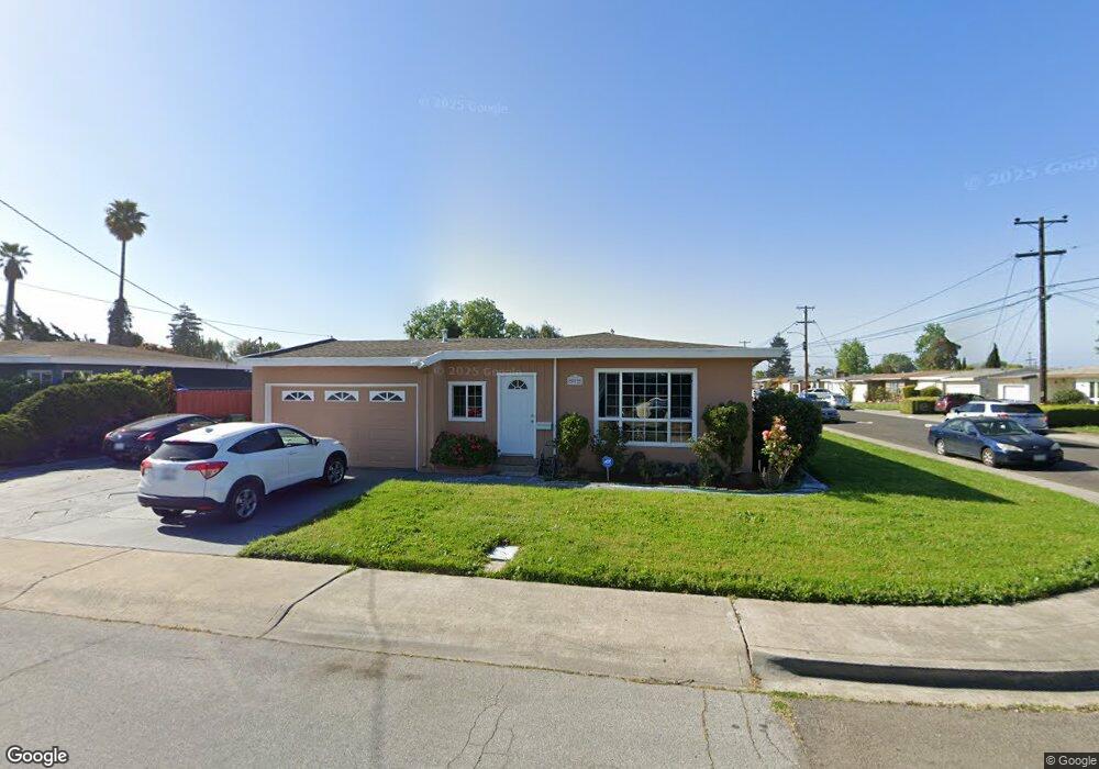 992 Burkhart Ave, San Leandro, CA 94579 - photo 1
