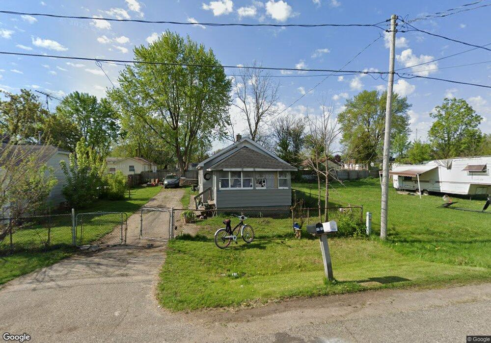 1111 W Whittemore Ave, Flint, MI 48507 - photo 1