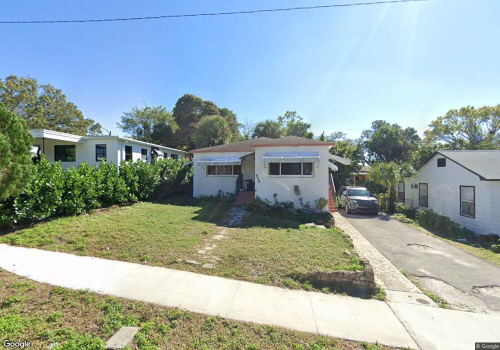 906 33rd St, West Palm Beach, FL 33407 - photo 1