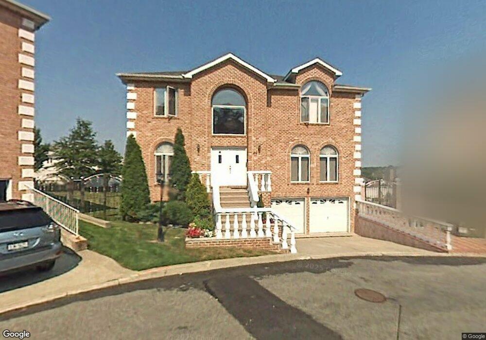 82 Michael Loop, Staten Island, NY 10301 - photo 1