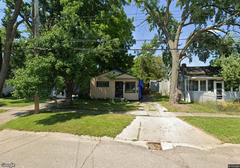810 Markham St, Flint, MI 48507 - photo 1
