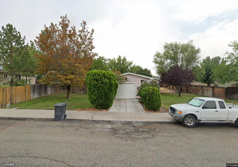 1832 Pearce St, Winnemucca, NV 89445 - photo 1