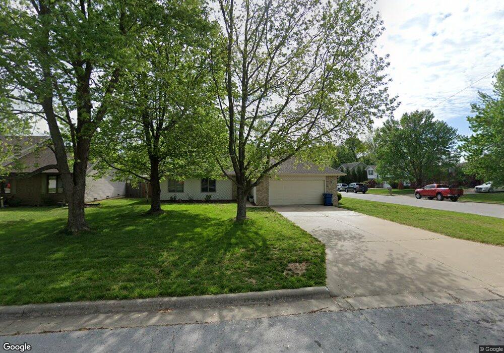 202 N Marie St, Nixa, MO 65714 - photo 1