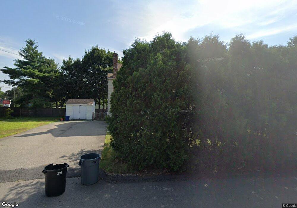 4 Hoover Rd, Walpole, MA 02081 - photo 1