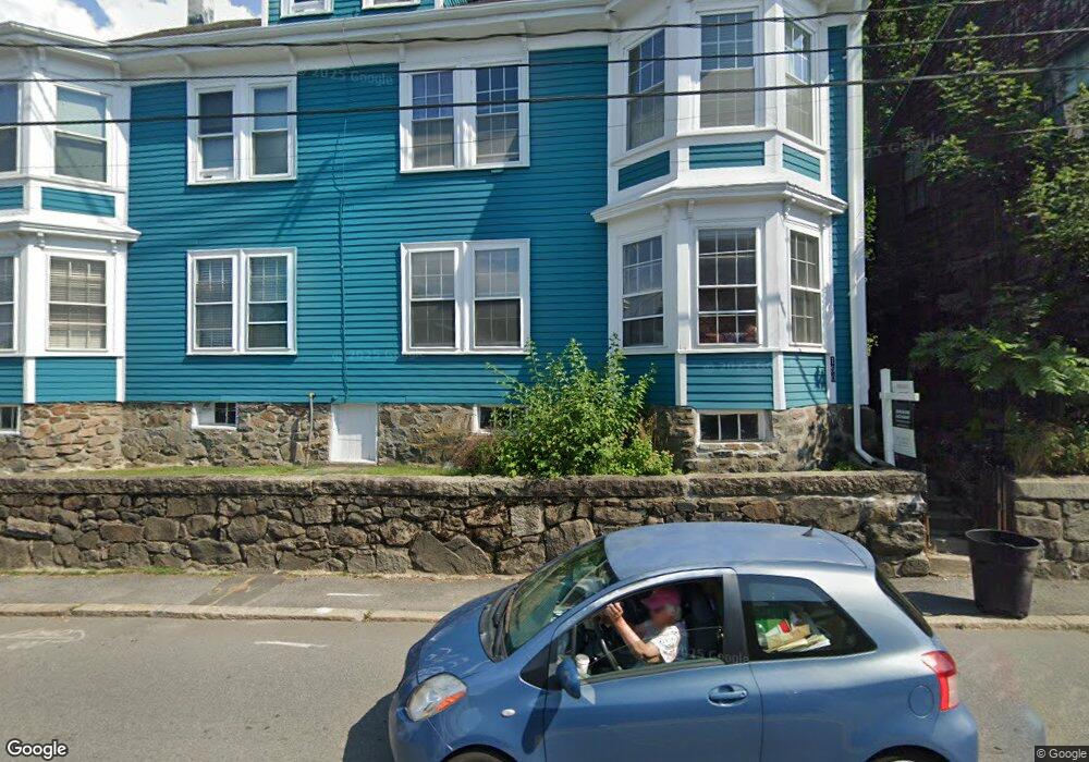 150 Pleasant St unit 1, Marblehead, MA 01945 - photo 1