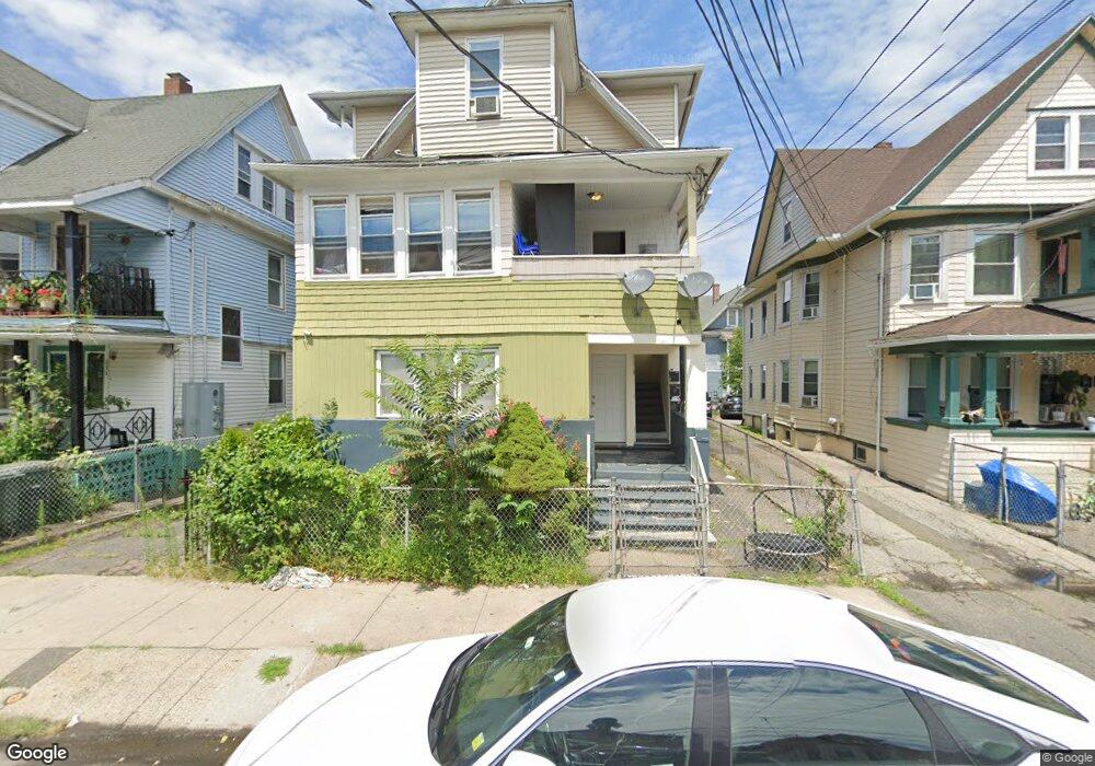 290 Maplewood Ave unit 1st F, Bridgeport, CT 06605 - photo 1