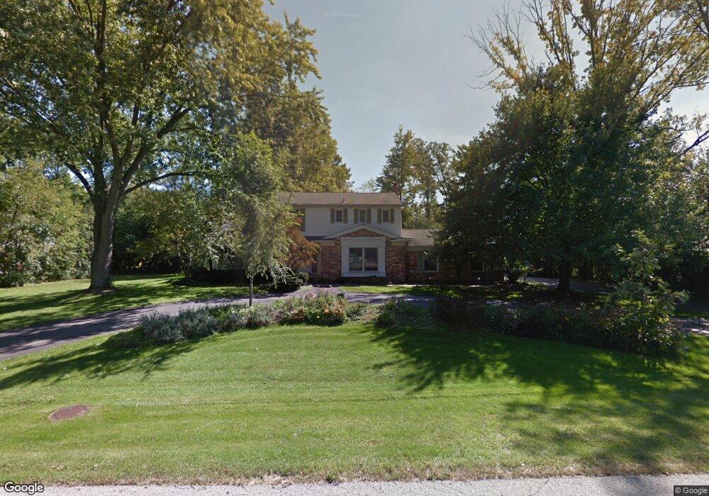 2118 Randall Ln, Bloomfield Hills, MI 48304 - photo 1