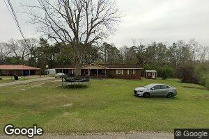 482 School St, Dozier, AL 36028