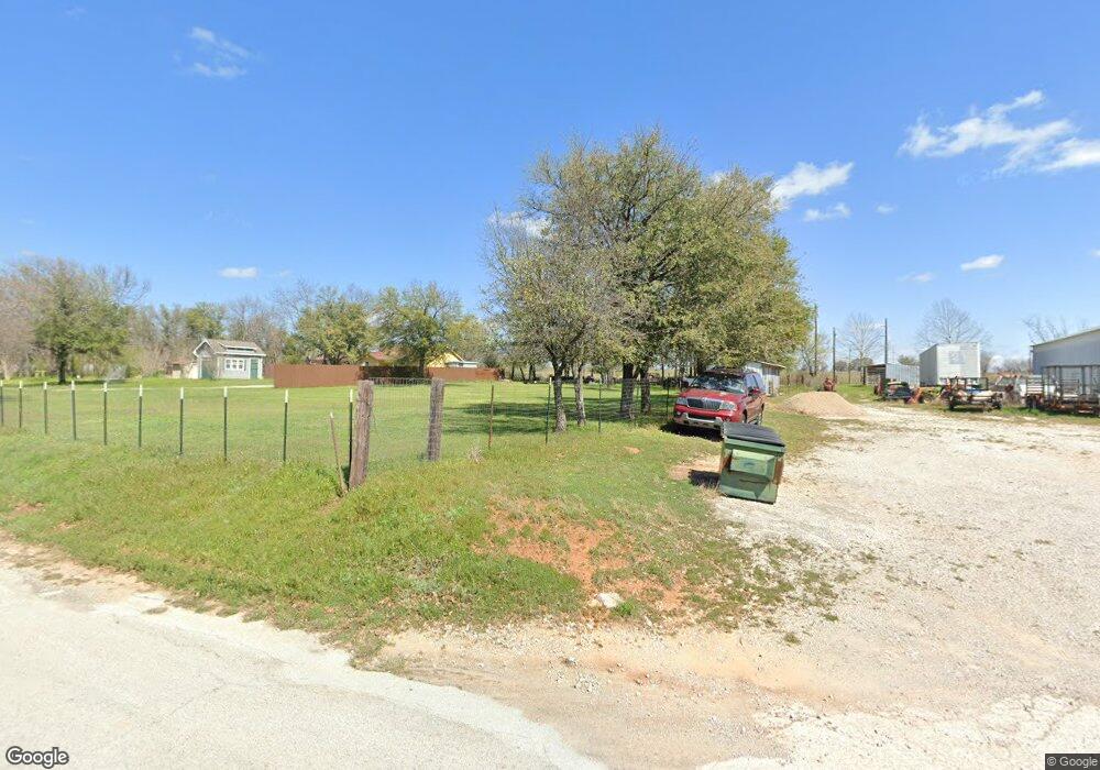 211 Windmill Rd, Weatherford, TX 76088 - photo 1