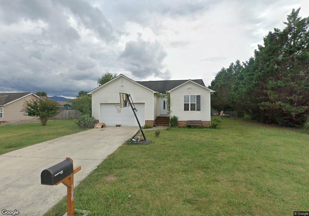 196 Elbert St, Chatsworth, GA 30705 - photo 1