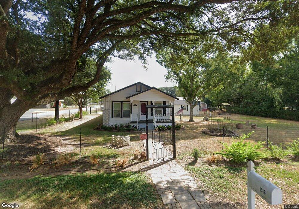 1518 Key St, Waller, TX 77484 - photo 1