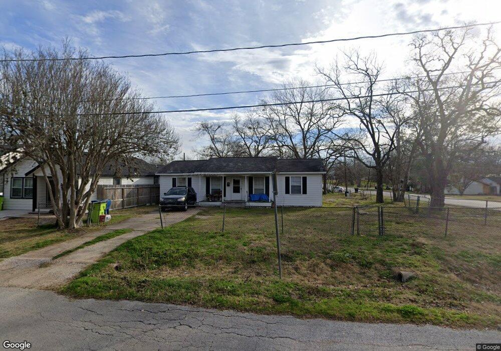 423 4th St, Rosenberg, TX 77471 - photo 1