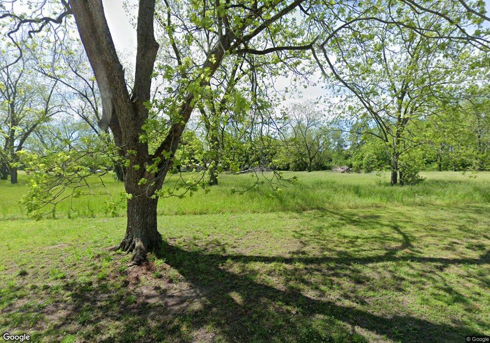 602 W Leverett Ave, Doerun, GA 31744 - photo 1