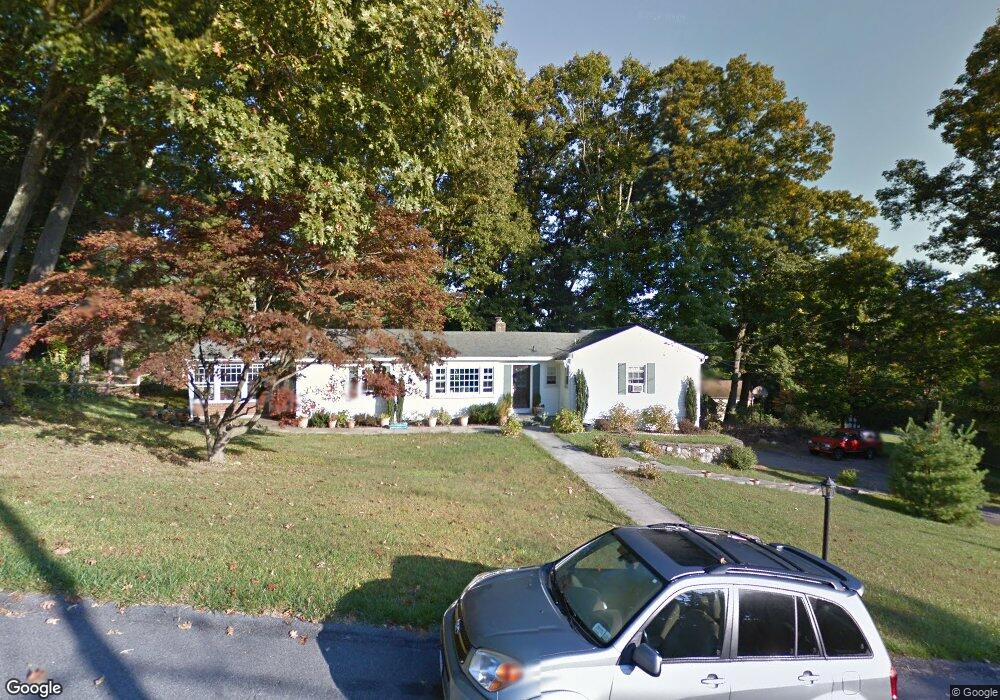 15 Parkway Dr, Cortlandt Manor, NY 10567 - photo 1