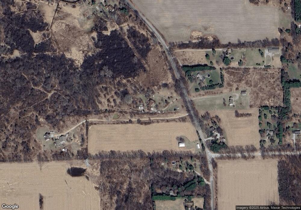 4711 Dexter Townhall Rd, Dexter, MI 48130 - photo 1