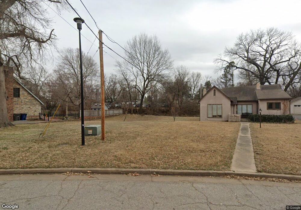 1030 E 32nd Place, Tulsa, OK 74105 - photo 1