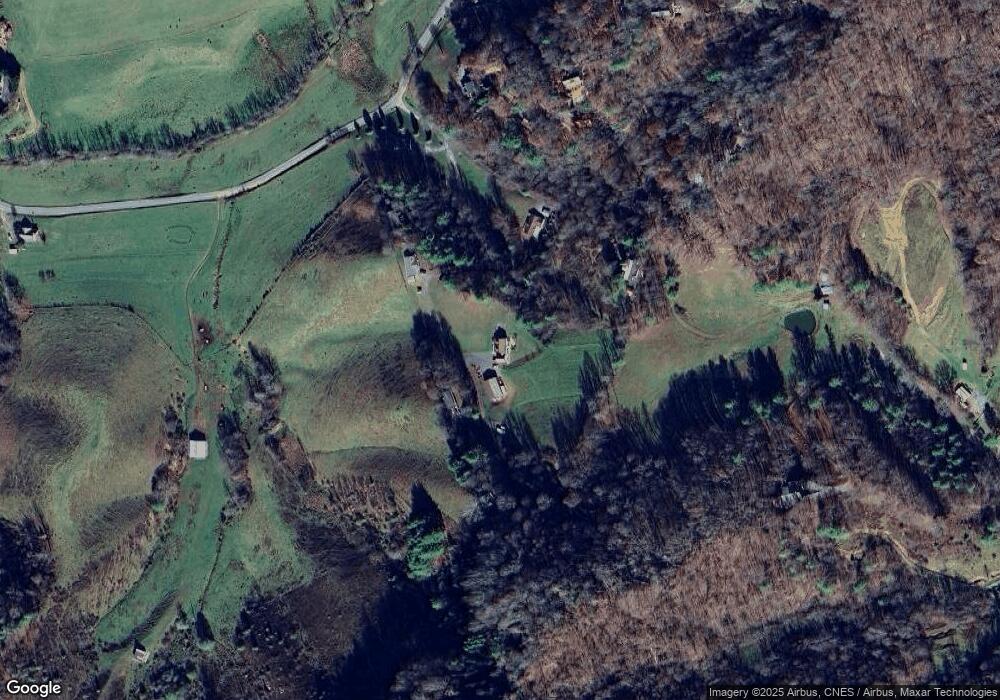 257 Dandelion Ln, Burnsville, NC 28714 - photo 1