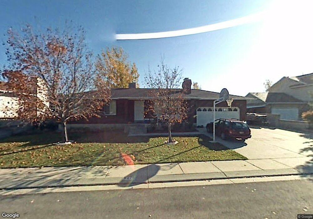 9275 S 3040 W, West Jordan, UT 84088 - photo 1