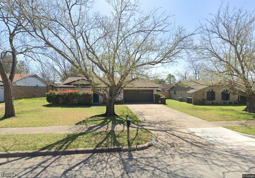 1407 Laurel Ln, Cleburne, TX 76033 - photo 1