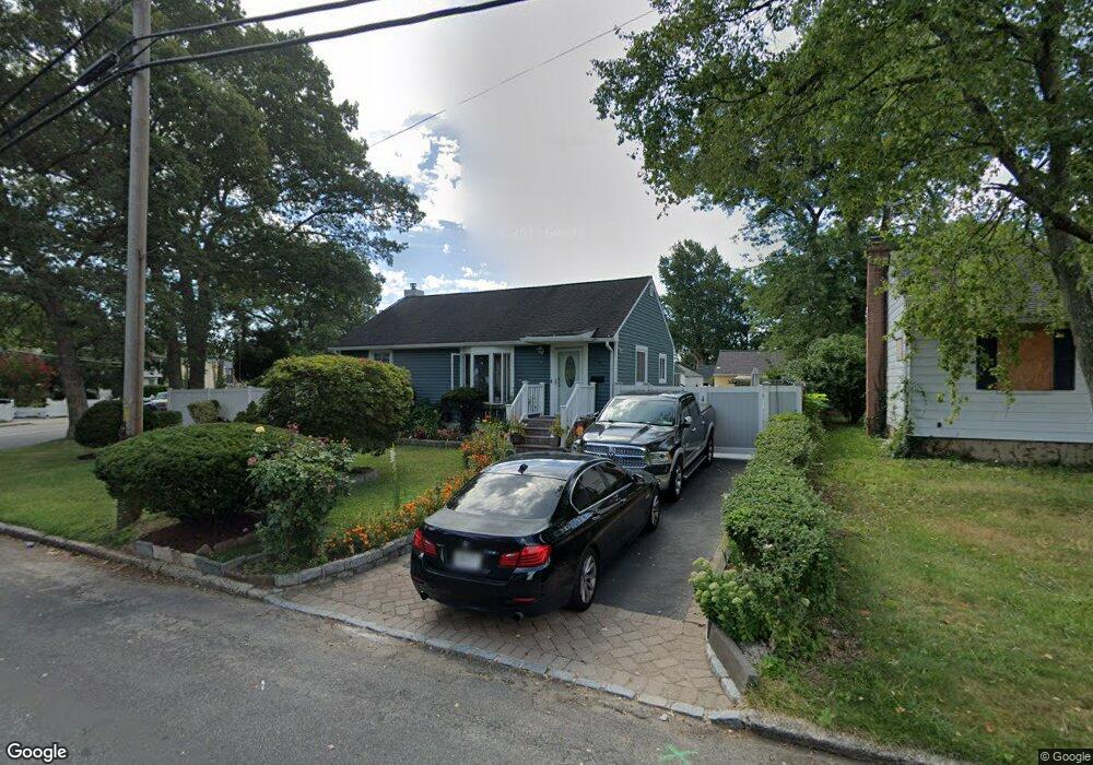 186 Davidson St, Wyandanch, NY 11798 - photo 1