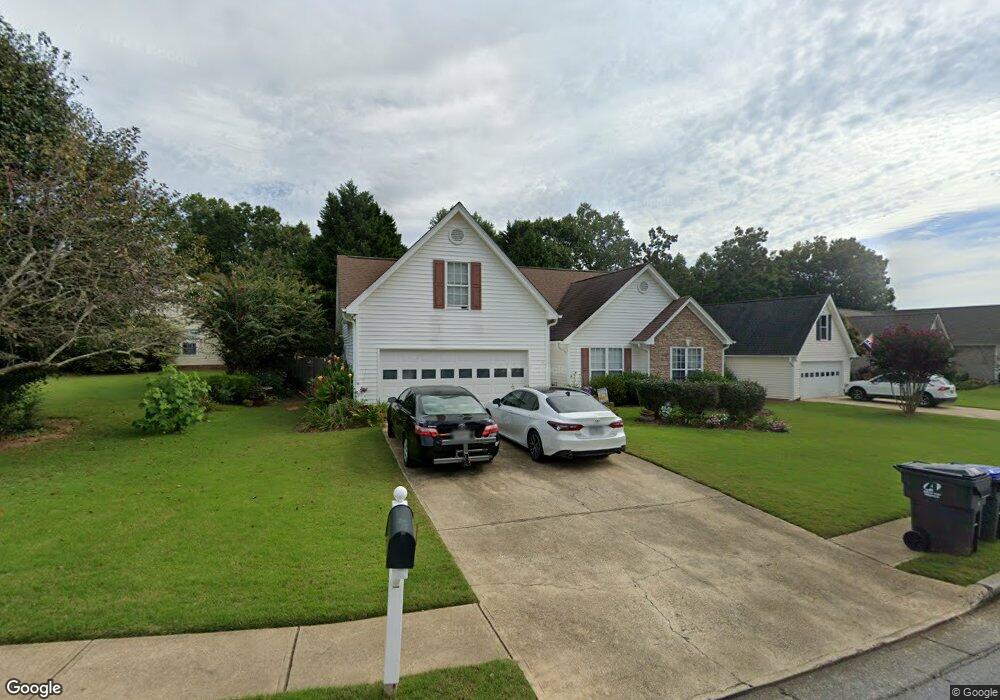 595 Ellesmere Way unit 6/23, Buford, GA 30518 - photo 1