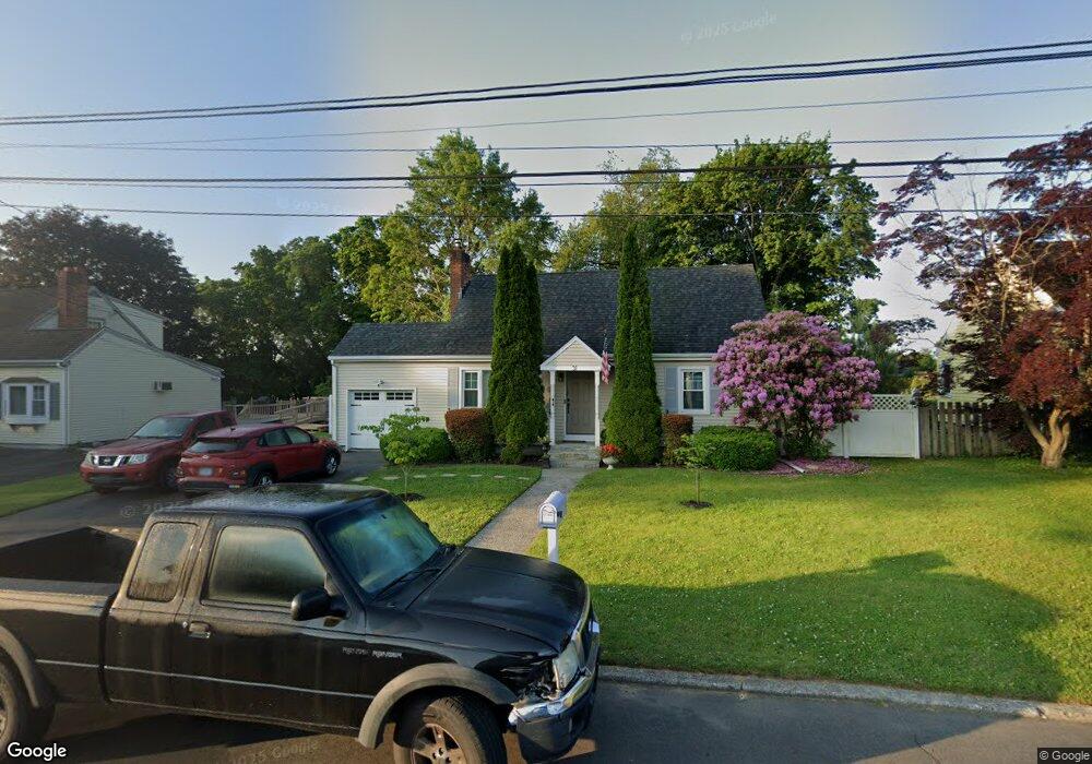 31 Windsor Rd, Milford, CT 06460 - photo 1