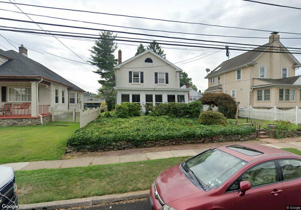 135 S Pennock Ave, Upper Darby, PA 19082 - photo 1