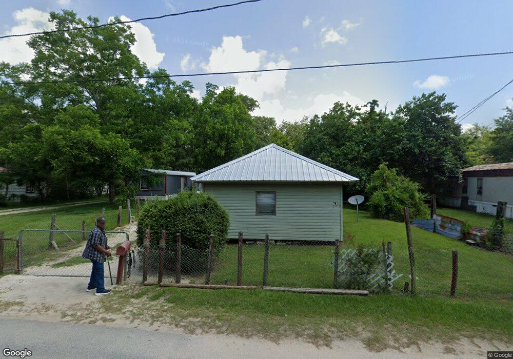 101 Brooks Ln, Atmore, AL 36502 - photo 1