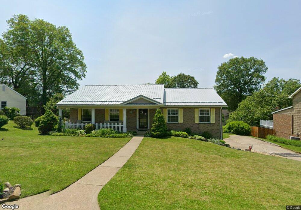 32 Windsor St, Indiana, PA 15701 - photo 1