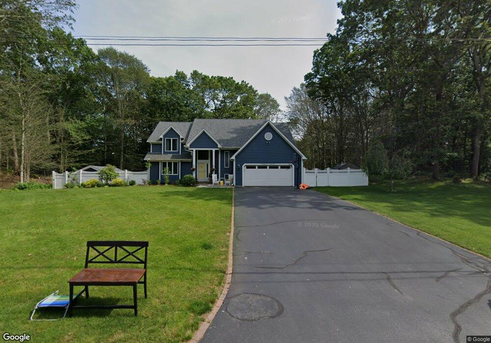 35 Woodridge Dr, North Kingstown, RI 02874 - photo 1