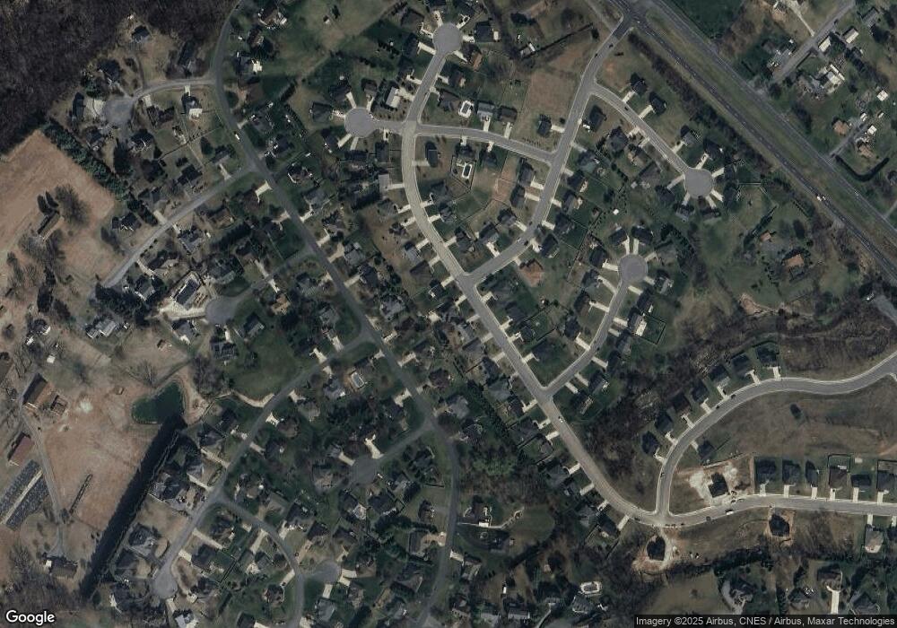 250 Rachel Dr, Penn Laird, VA 22846 - photo 1