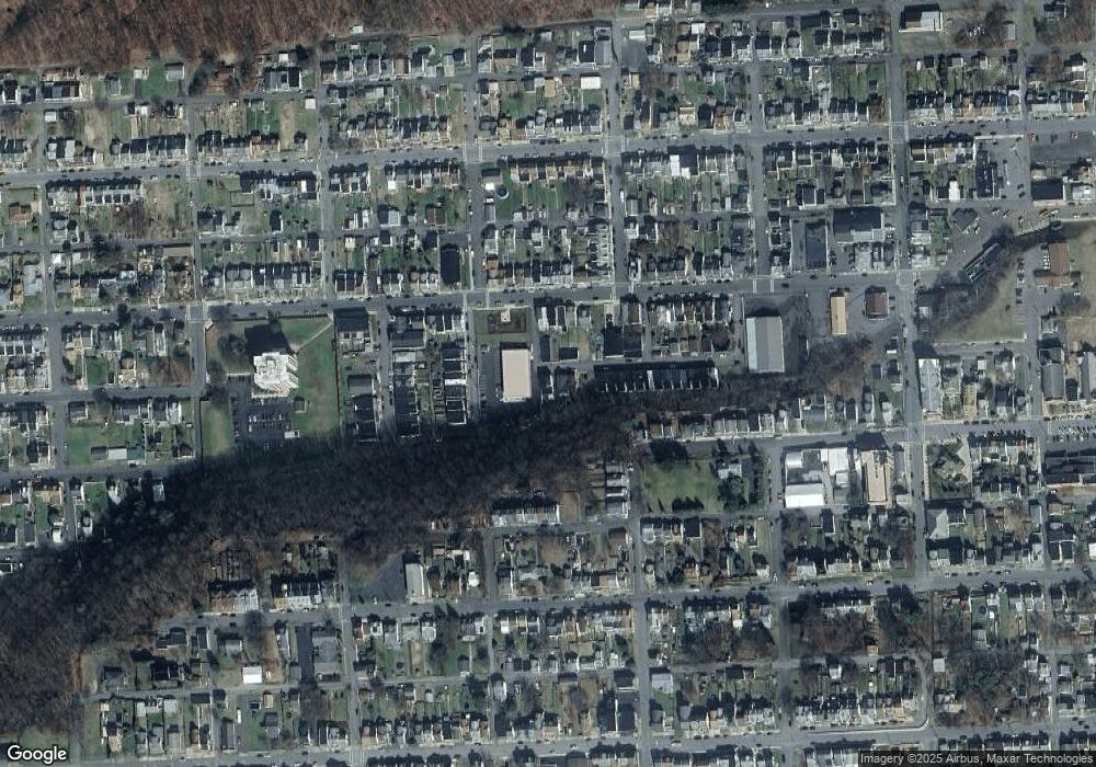 1128 W Lynn St, Coal Township, PA 17866 - photo 1