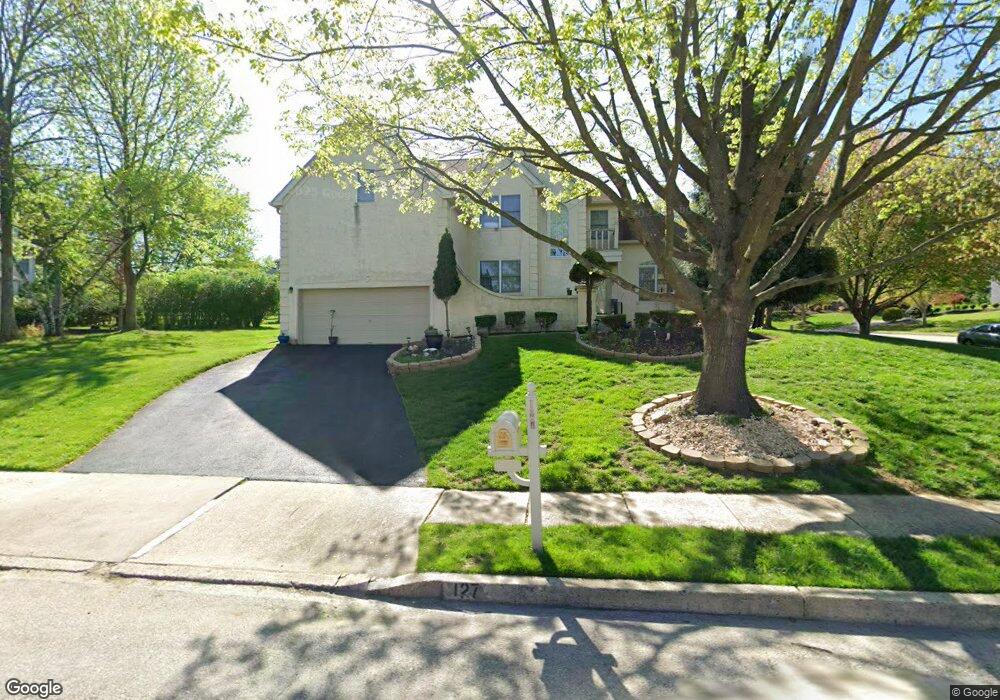 127 Chinaberry Dr unit 49, Lafayette Hill, PA 19444 - photo 1